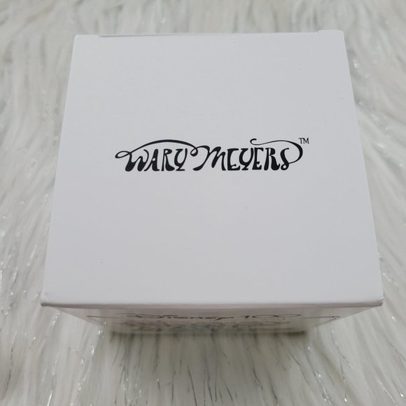 Wary Meyers x Disney Peter Pan Choose Your Own Design Candle - Picture 4 of 5